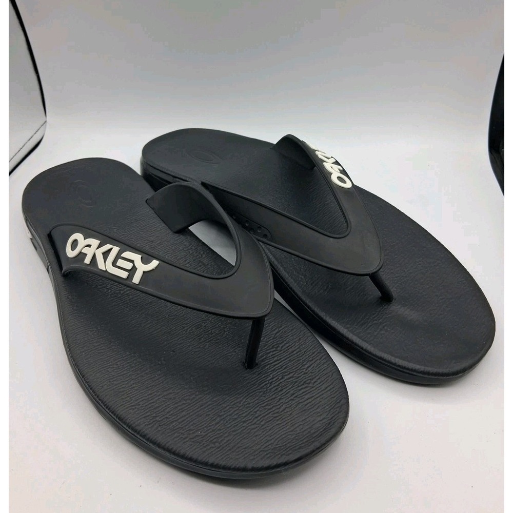Oakley: flip flop Sandals Men Size 11 Ellipse Shoes Black slip On thong Beach
